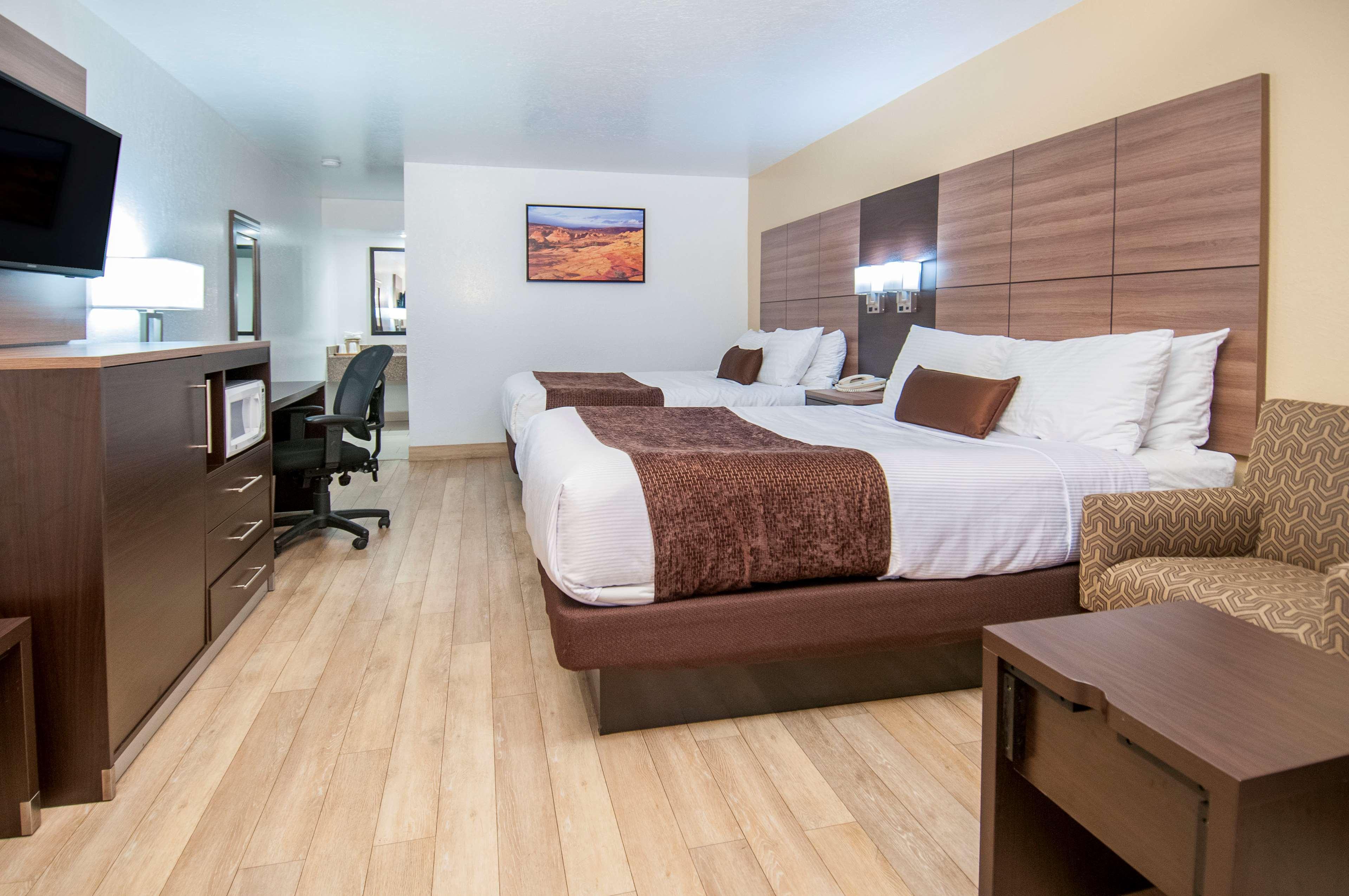 Best Western Santa Rosa Inn Екстериор снимка
