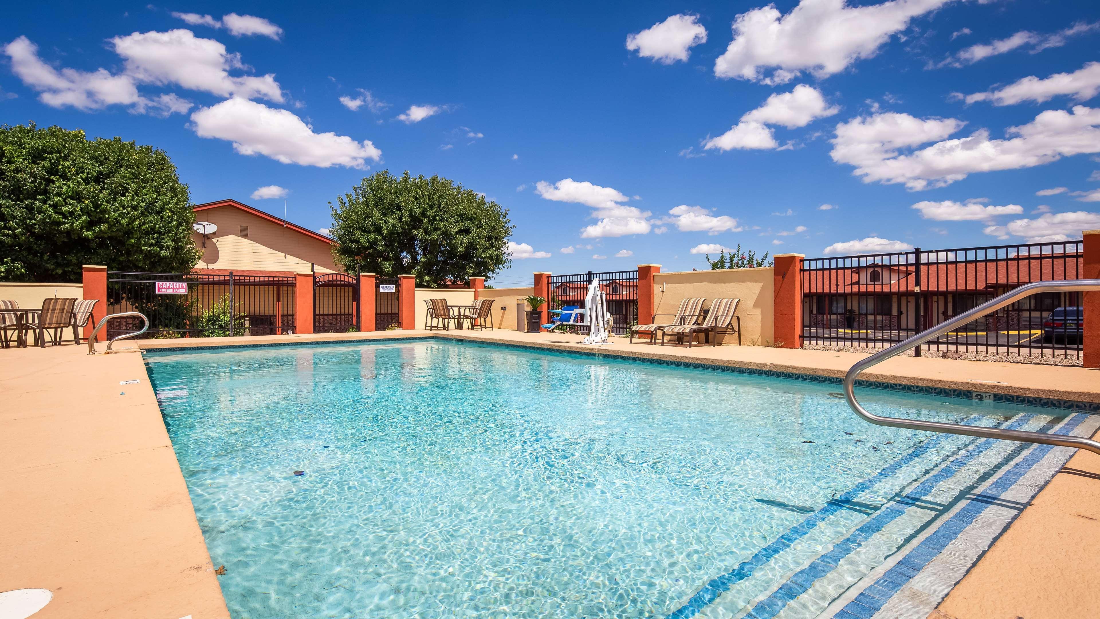 Best Western Santa Rosa Inn Екстериор снимка