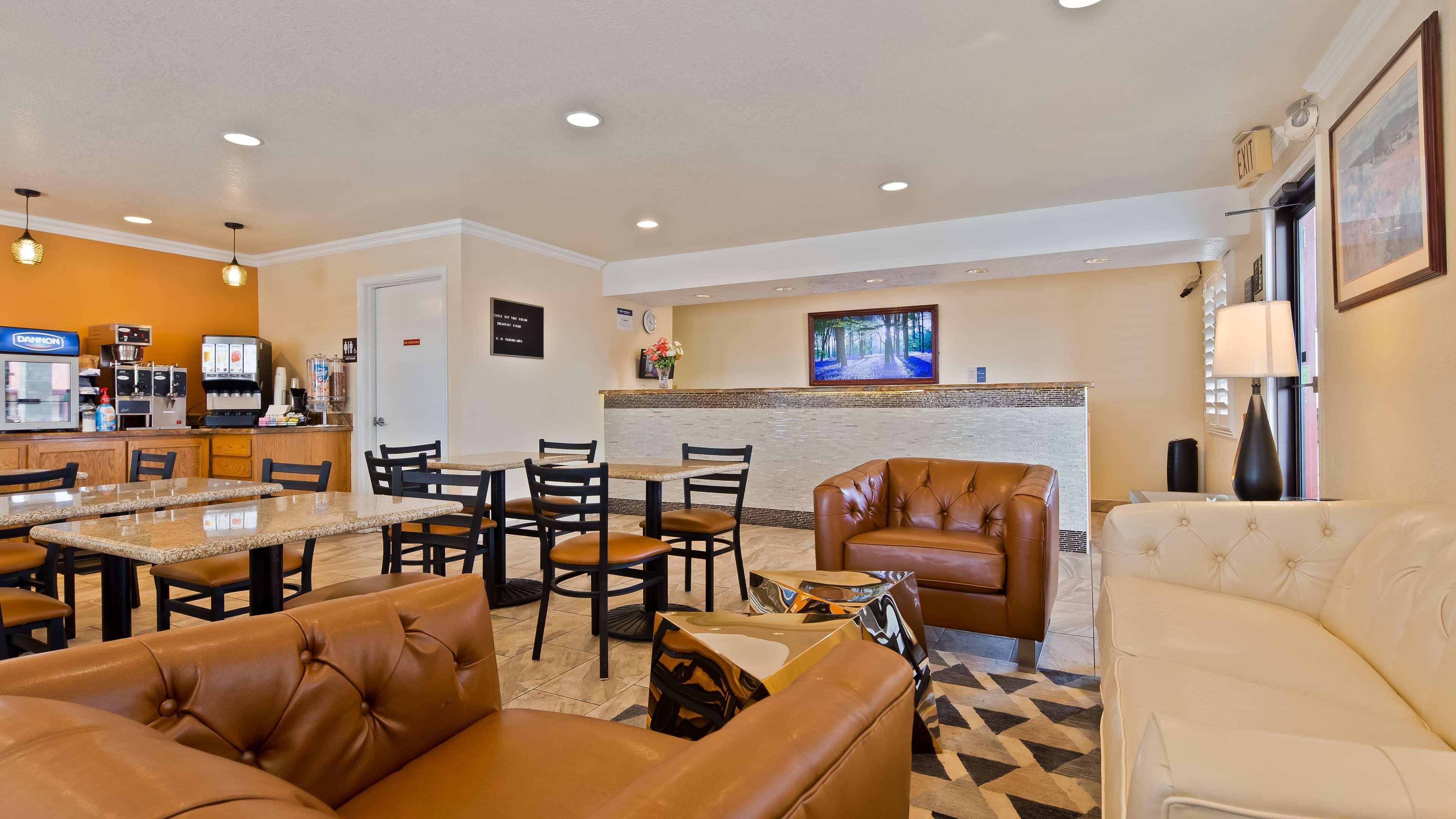 Best Western Santa Rosa Inn Екстериор снимка
