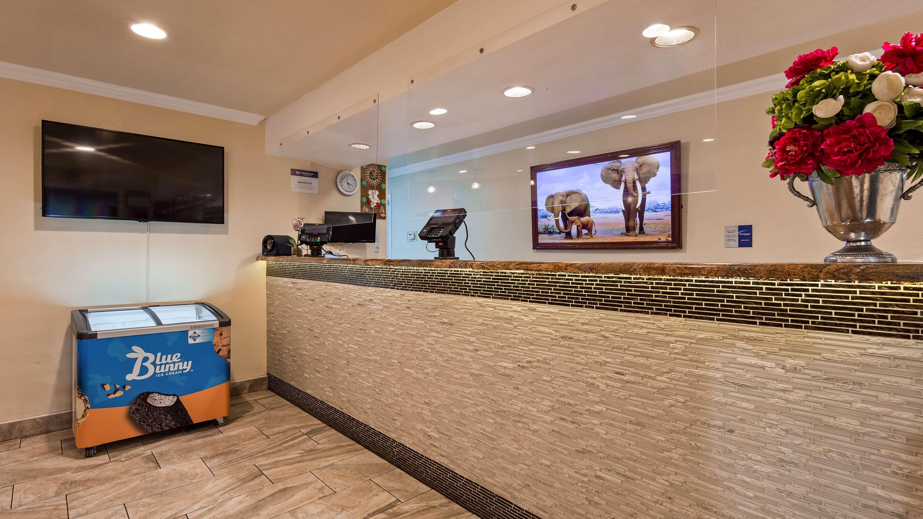 Best Western Santa Rosa Inn Екстериор снимка