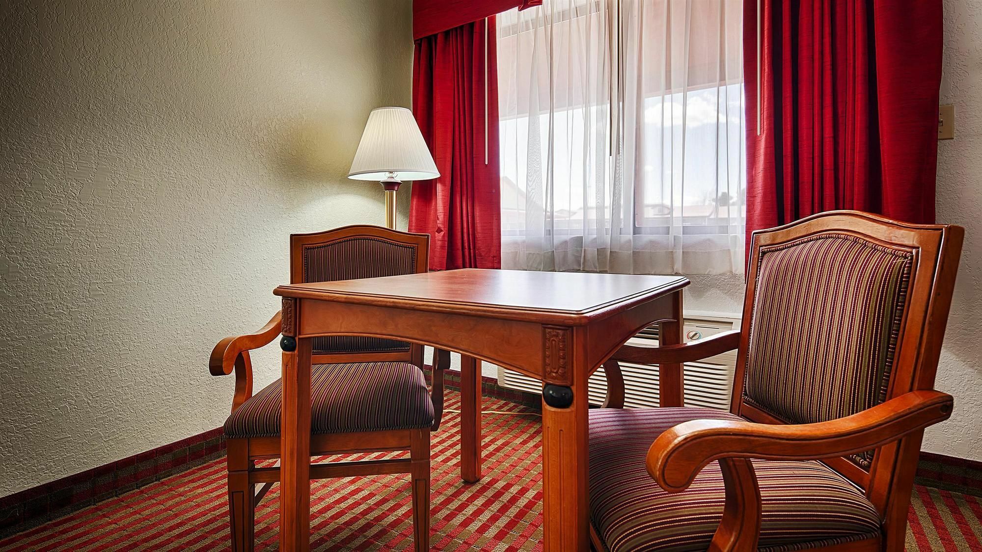 Best Western Santa Rosa Inn Екстериор снимка